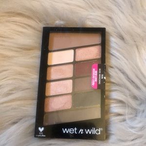 Wet n wild color icon eyeshadow palette